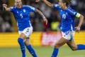 Ascolti tv 11 luglio 2025: Il Best Of dei Tim Summer Hits vince (15.6%), botto Quarto Grado (12.2%), bene le Azzurre (9.7%), Vanina si accontenta del 10.2%. Chicago fire parte dal 7% TA